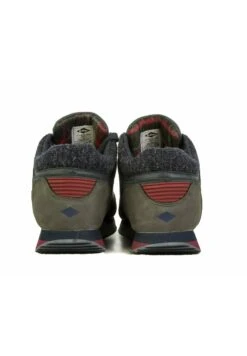 Lee Cooper Sneakers Laag - Blue, Pink, White -Lee Cooper Winkel 095d1bfb400f45c9ae3e8f8285bc2dd7