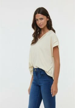 Lee Cooper Acana Mc - T-Shirt Print - Cream 7 Lee Cooper Acana Mc - T-Shirt Print - Cream -Lee Cooper Winkel 292f1d4322c141a1b6446106d8d10a7c