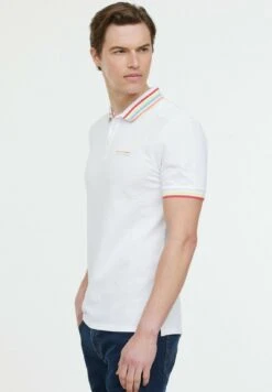 Lee Cooper Bulio Mc - Poloshirt - Optic White -Lee Cooper Winkel 327c06a4dfff4d48ab3ccd20066d1771