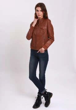 Lee Cooper Leather Jacket With Round Collar - 2 Zipped Side Pockets - - Leren Jas - Cognac -Lee Cooper Winkel cbf0b2ac9a65496682ec070faa2e4fbf